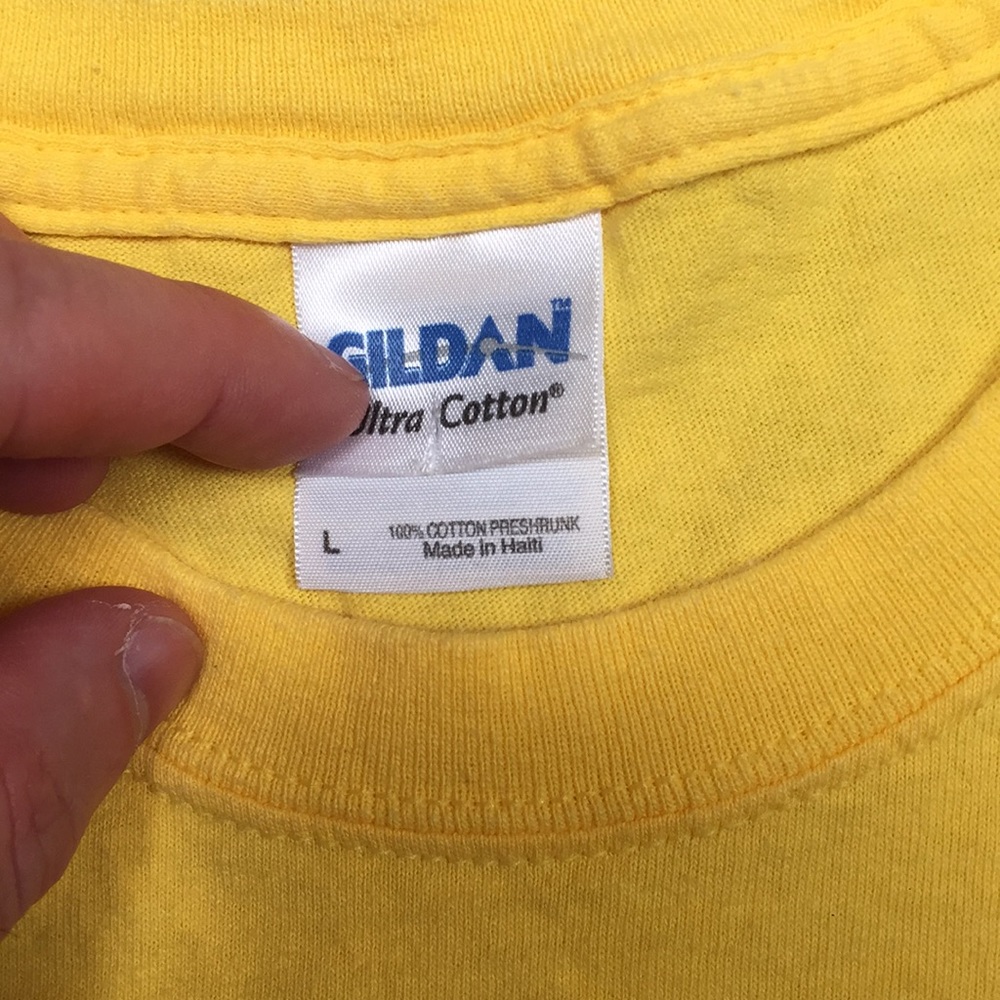 🛑FREE W/$10 purchase🛑 men’s L graphic tee shirt - Picture 2 of 4